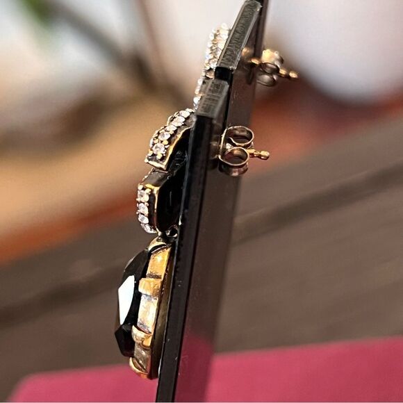 GUCCI 
Crystal Double G Earrings Black Aged Gold - Picture 6 of 7